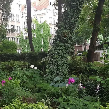 H&t Old Town Szeroka 36 Gdansk