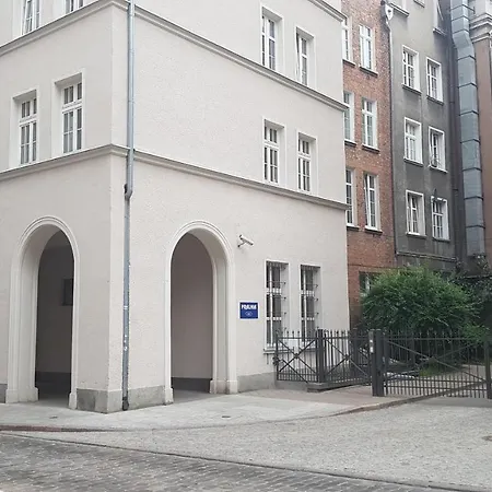 H&t Old Town Szeroka 36 Gdańsk